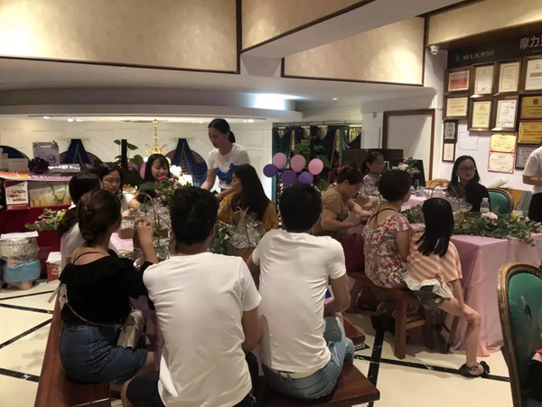 摩力克窗帘东莞东城区专卖店第二届艺术插花节活动精彩回顾！