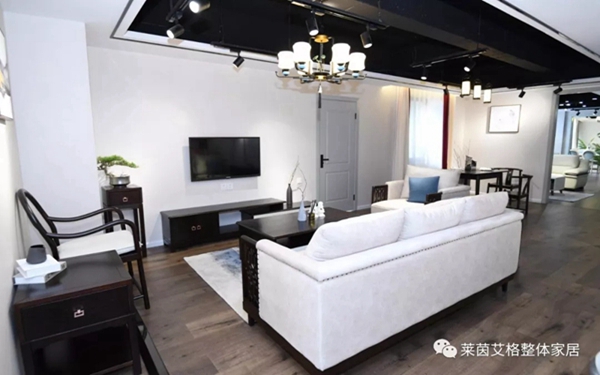莱茵艾格家居巧妙兼柔，向你展示新中式家居美学