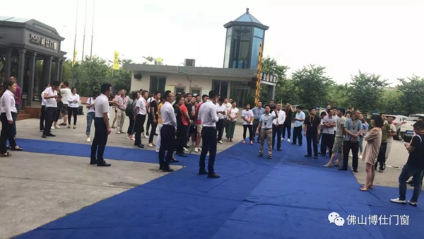 博仕门窗广州建博会荣获“消费者喜爱品牌”殊荣,展会现场签约不断 博仕门窗广州建博会荣获“消费者喜爱品牌”殊荣,展会现场签约不断