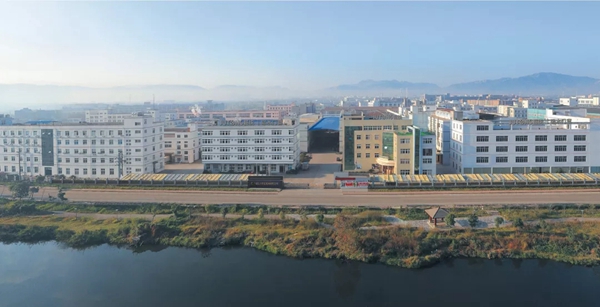 巨统门窗硬核实力 德系设备铸就中国高端铝木门窗 巨统门窗硬核实力 德系设备铸就中国高端铝木门窗