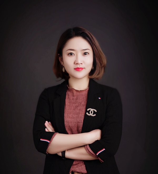 可罗雅墙布致敬精英讲师 持教师证即可享受双节活动9折优惠