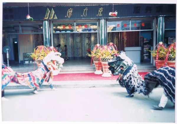 摩力克铸造匠心品质37年 缔造中国软装传奇