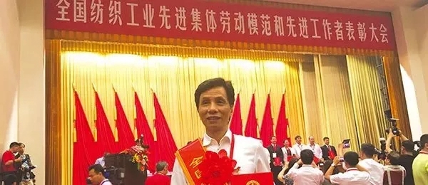 摩力克74个大奖加身 向世界宣告中国好软装
