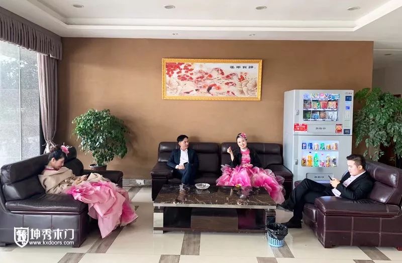 坤秀木门秀出自信风采 荣获长寿高新区第三届职工才艺大赛优秀奖