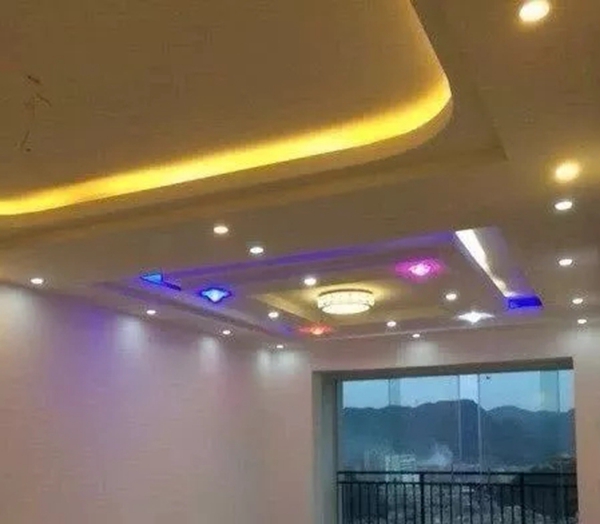 金迪木门告诉你自己装修新房需要注意哪些地方