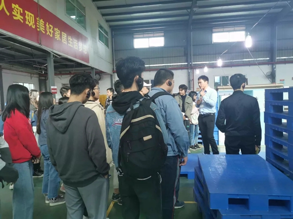 伊百丽全屋定制 ：与顺职院协同育人创未来 新活力新发展
