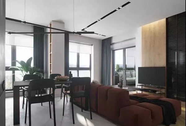 左右经典门窗 让家的感觉更加温馨