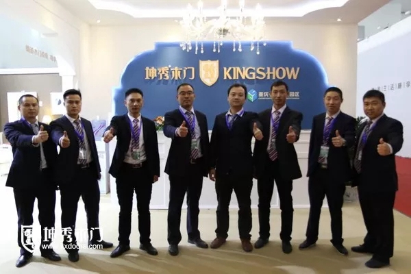 坤秀木门新签约，湖南桑植专卖店即将上线！