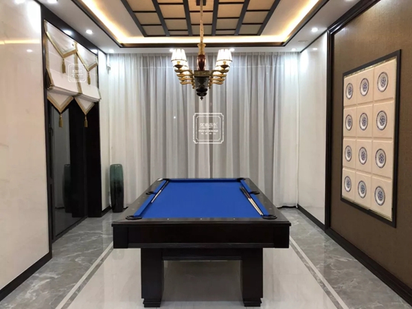 如鱼得水窗帘精品：用时尚纱帘打造唯美仙境的家
