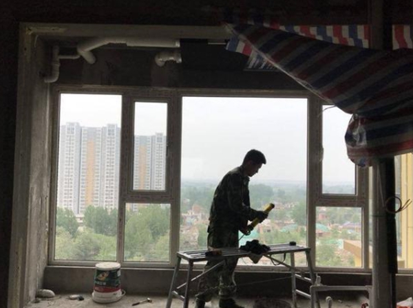 亚材门窗:雨季来临,总结一下门窗及阳光房哪些地方容易漏水,怎么解决? 亚材门窗:雨季来临,总结一下门窗及阳光房哪些地方容易漏水,怎么解决?