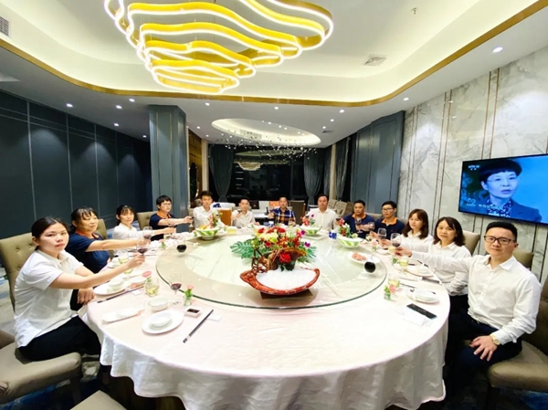 博仕门窗4月优秀员工答谢晚宴圆满结束