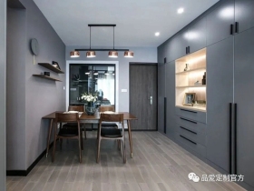 品爱全屋定制：时尚灰色调 感受别致轻奢