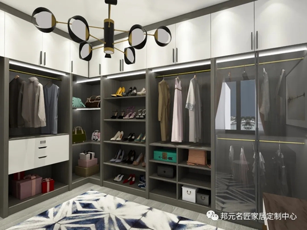 邦元名匠：4㎡实现理想中的衣帽间