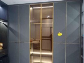 艾米瑞达全屋定制成县专卖店开业大吉