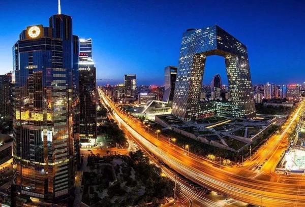 摩力克：白金汉宫、凡尔赛宫、故宫等世界著名建筑用的都是什么窗帘？
