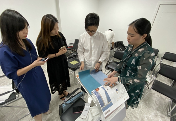 如鱼得水窗帘精品,为最美逆行者打造书香之家 如鱼得水窗帘精品,为最美逆行者打造书香之家