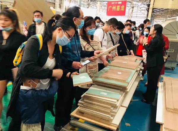 品质315，诗尼曼全屋定制硬实力，就要“燥”！