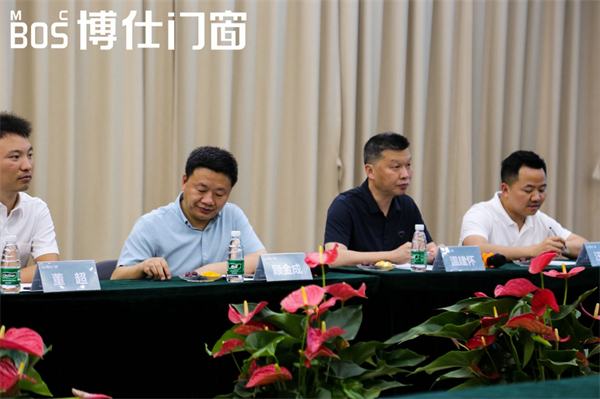 博仕门窗:金牌厨柜董事长温建怀、德韬资本董事长顾金成莅临公司 博仕门窗:金牌厨柜董事长温建怀、德韬资本董事长顾金成莅临公司