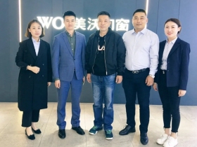 弘阳家居招商部总监冷总一行莅临美沃门窗参观指导！