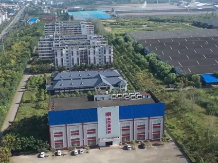 新中源陶瓷：一块400x800中板的蜕变之旅