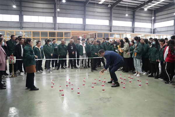 美萨门窗第八届秋季运动会圆满落幕！