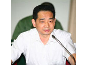 箭牌卫浴董事长谢岳荣