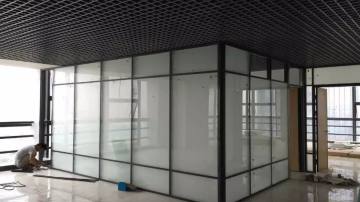 南宁办公双玻百叶隔断，固定玻璃隔断就选兆拓隔墙