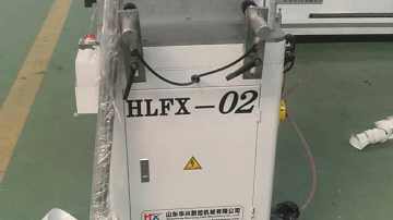 铝门窗设备中仿
