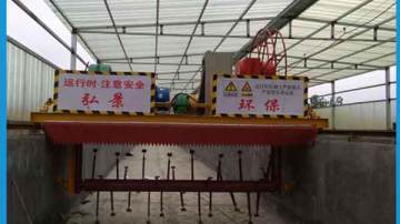 翻耙机价格、槽式牛粪翻堆机粪污堆肥处理技术方案