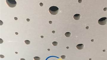 不规则圆孔穿孔石膏板吊顶符合设计要求