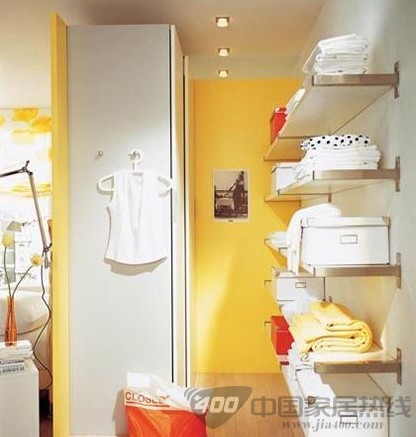 经济适用型衣柜 不再担心衣服的“住宿”问题 衣柜