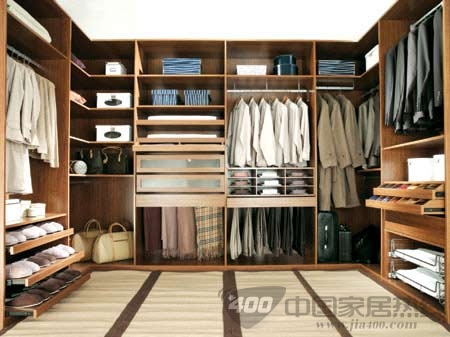 实力孕育未来,品牌诞生希望:衣柜行业稳定期决策要点 实力孕育未来,品牌诞生希望:衣柜行业稳定期决策要点