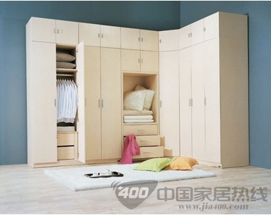 2012现代简约衣柜给力一夏 引领家装潮流 2012现代简约衣柜给力一夏 引领家装潮流