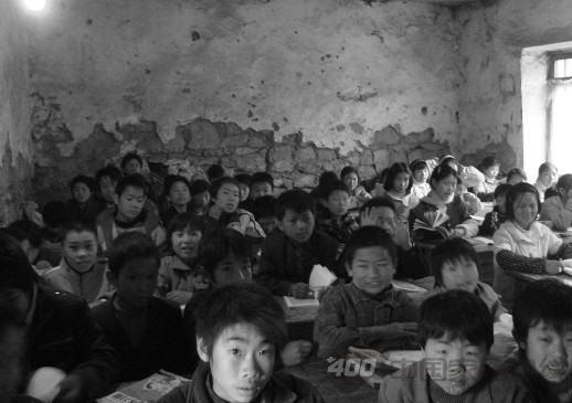 顶固 河南乡村教育关爱之旅正式启程 