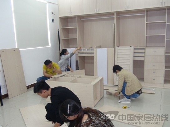 劳卡衣柜第111期终端设计师培训之安装技术培训