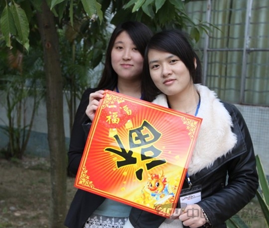 亚丹衣柜优秀员工访谈：爱笑的客服“姐妹花”