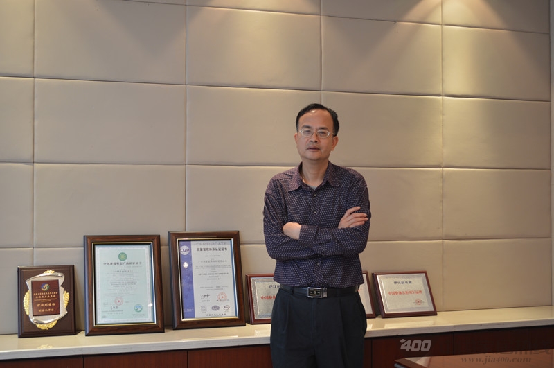 郑景新：和经销商一起成长