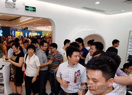 尚品宅配携手万达广场开创Shopping Mall新生活方式