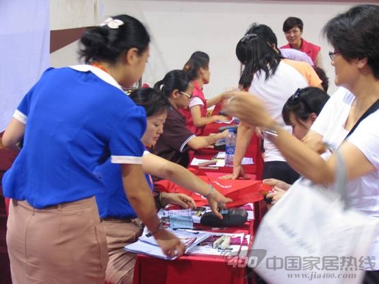 2013年6月【冠特卧室】大型砍价活动