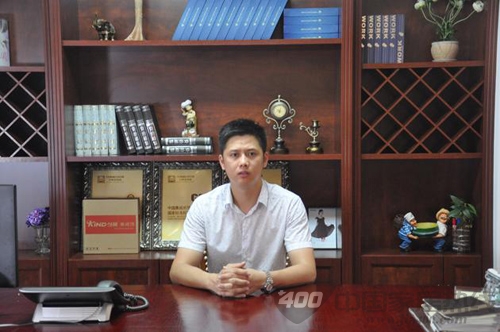 泸州梁勇 ：神啊 赐给我一个400平的店面吧！