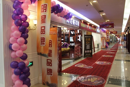 博克曼衣柜十一黄金周南京3店突破300万  实木首当其冲
