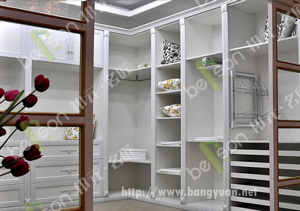 邦元名匠值得加盟吗？品牌优势在哪？