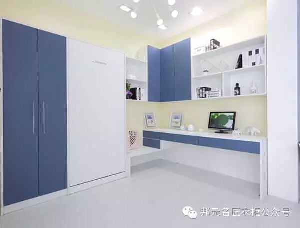 地摊货卖什么最好赚钱 加盟邦元名匠怎么样