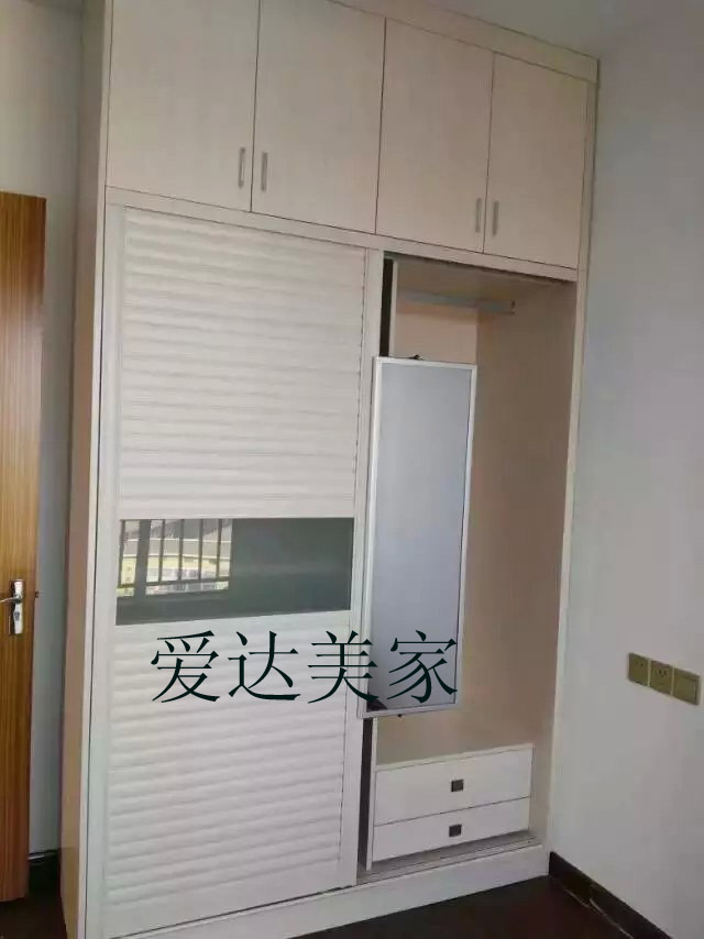 整体定制衣柜厂家