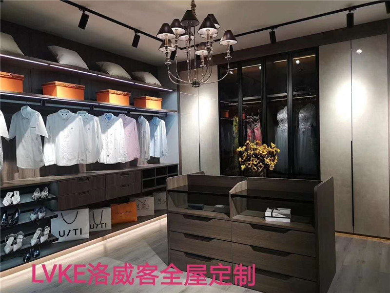 洛威客全屋定制加盟条件是什么 洛威客全屋定制加盟要求有哪些